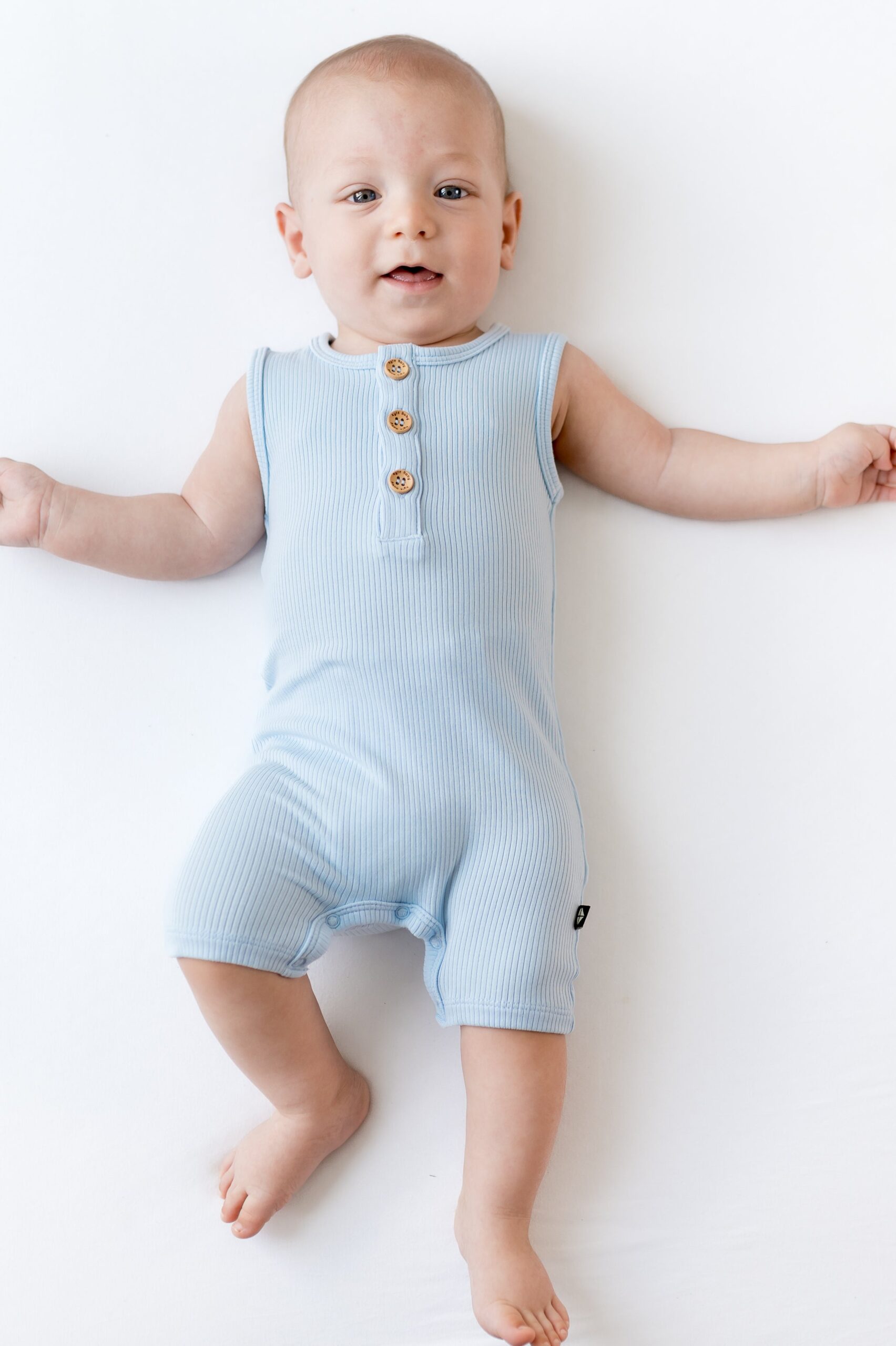 Breeze_Ribbed_Sleeveless_Shortall_01