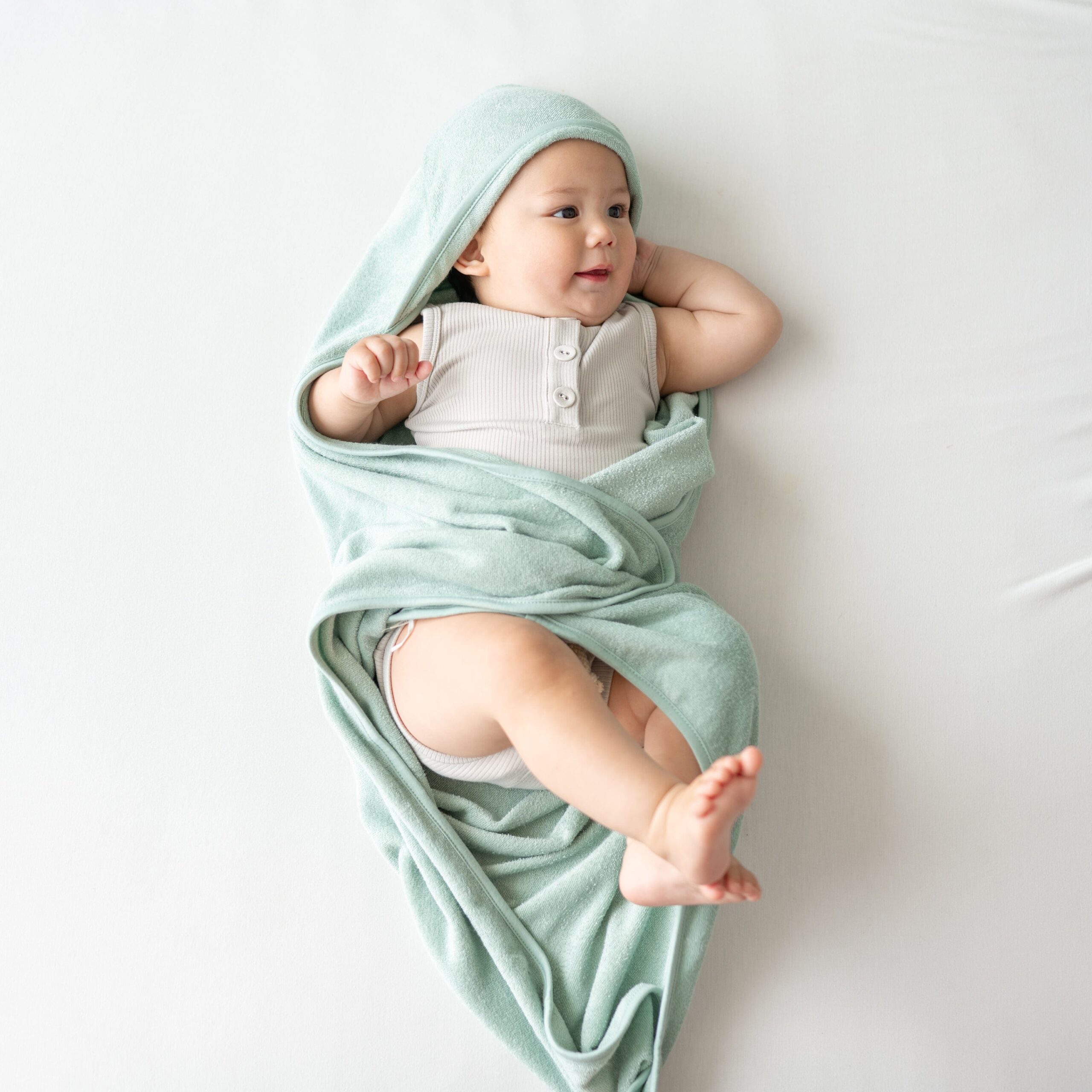 kyte-baby-hooded-bath-towel-sage-infant-hooded-bath-towel-in-sage-33524525170799
