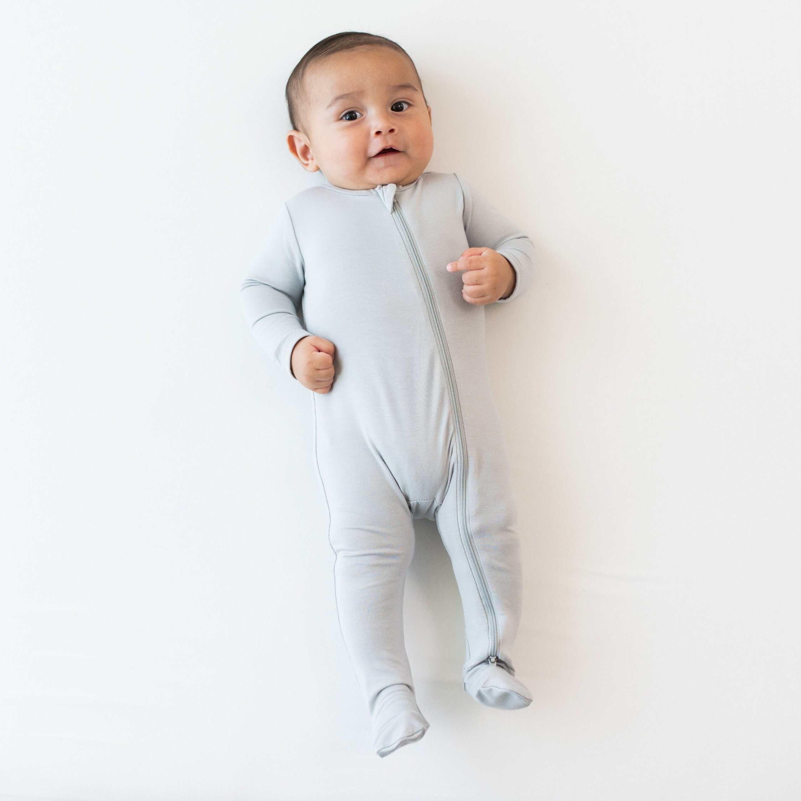 kyte-baby-zippered-footies-zippered-footie-in-storm-34274651897967